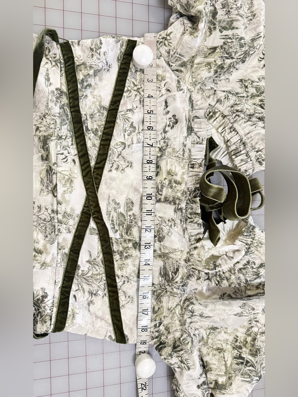 ANTONIO MELANI Ivory Toile High-Low Maxi Dress with Olive Sash - Picture 3 of 6